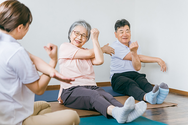骨折後や脳卒中後のリハビリテーション